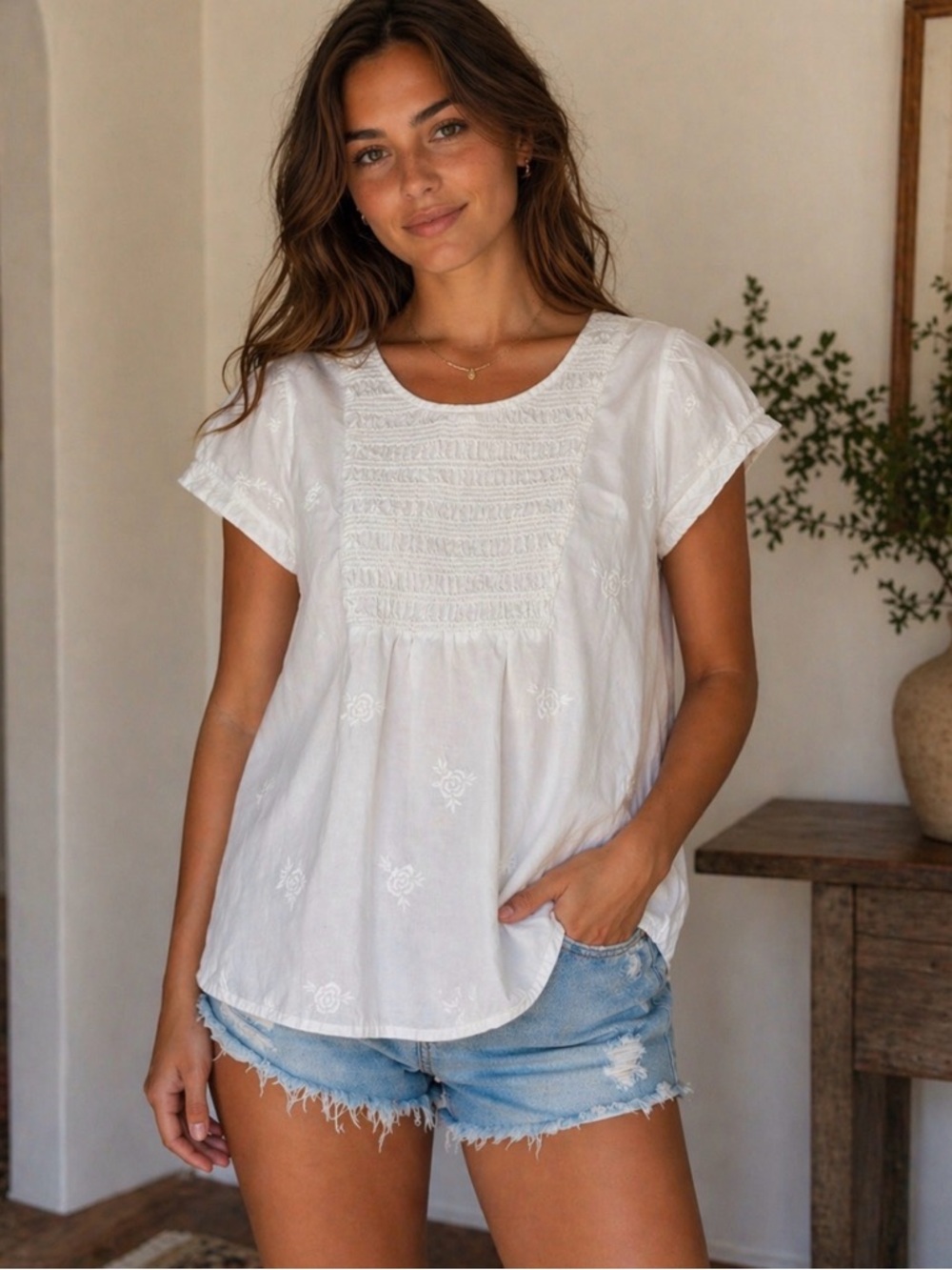 Lucky Brand Womens Boho Peasant Blouse XS White Cottagecore Embroidered Smocked